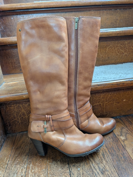 PIKOLINOS Shoes - PIKOLINOS Chestnut Leather Tall Riding Heeled Boots
